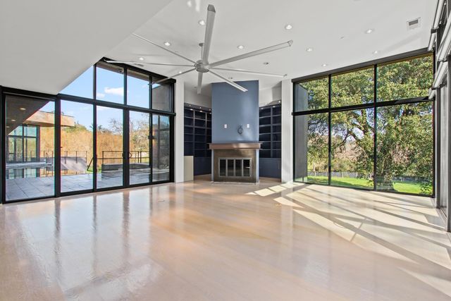 12100 Horseshoe Rd, Oakdale, CA 95361