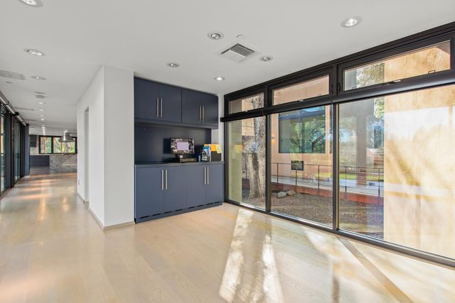 12100 Horseshoe Rd, Oakdale, CA 95361