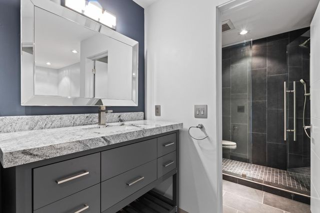 12100 Horseshoe Rd, Oakdale, CA 95361