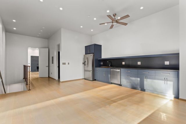 12100 Horseshoe Rd, Oakdale, CA 95361