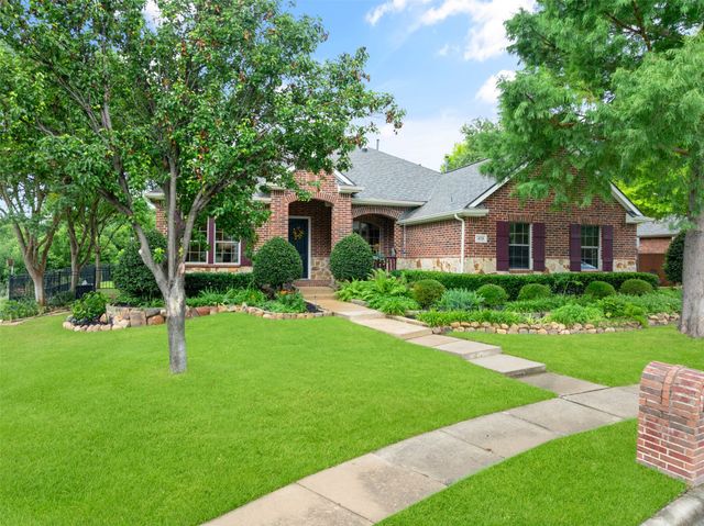 4528 Forest Glen Court, Sachse, TX 75048