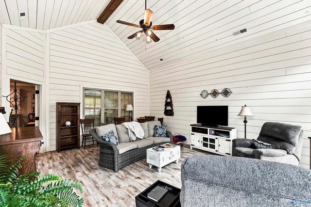703 Box Street, Athens, AL 35611