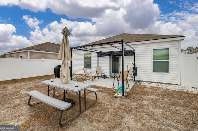 28 Arrow Head Way, Port Wentworth, GA 31407