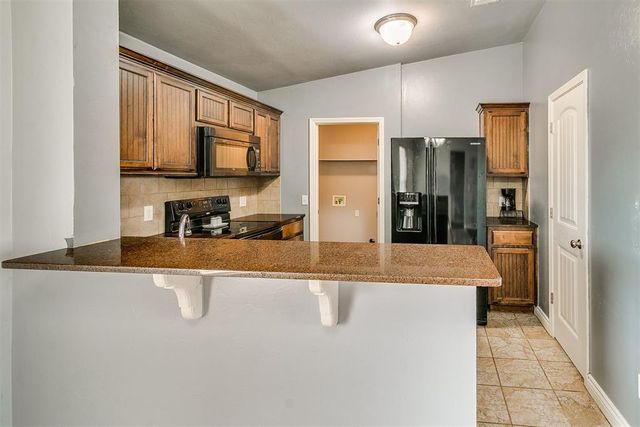 1617 NW 144th Terrace, Edmond, OK 73013