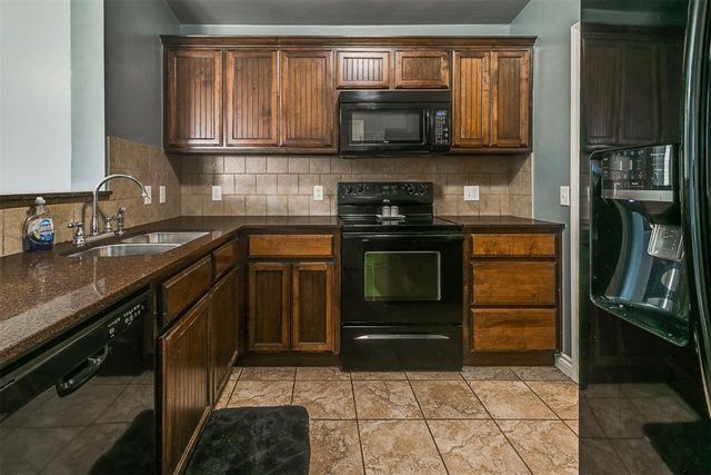 1617 NW 144th Terrace, Edmond, OK 73013