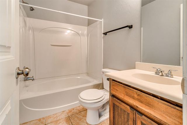 1617 NW 144th Terrace, Edmond, OK 73013