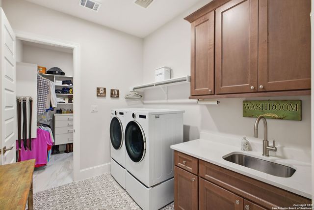 4022 Abasolo, San Antonio, TX 78261