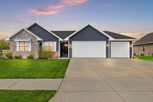 1138 W THORN CREEK DRIVE, Hilbert, WI 54129