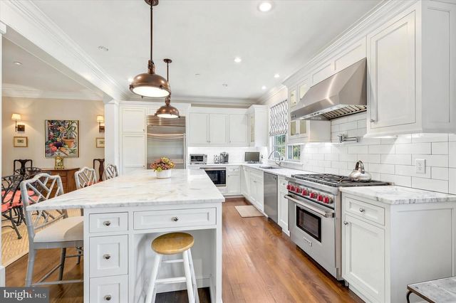 11 OVERLEA WAY, Glenside, PA 19038