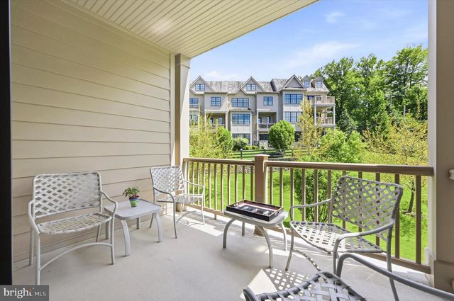 11 OVERLEA WAY, Glenside, PA 19038
