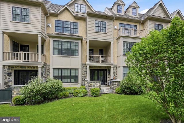 11 OVERLEA WAY, Glenside, PA 19038