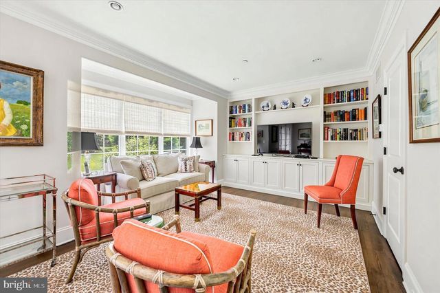 11 OVERLEA WAY, Glenside, PA 19038