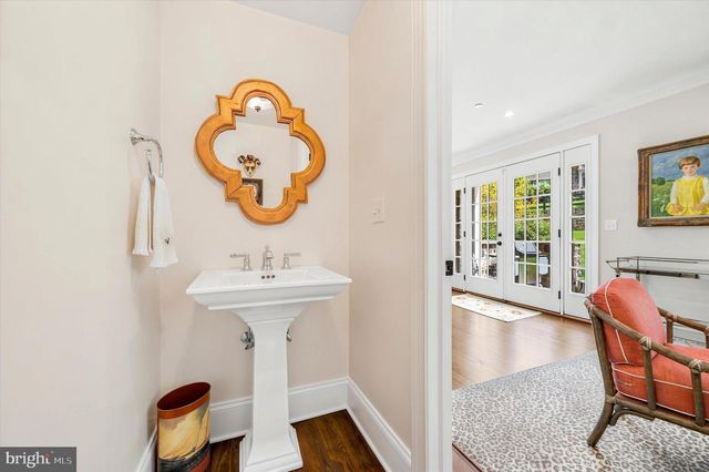 11 OVERLEA WAY, Glenside, PA 19038