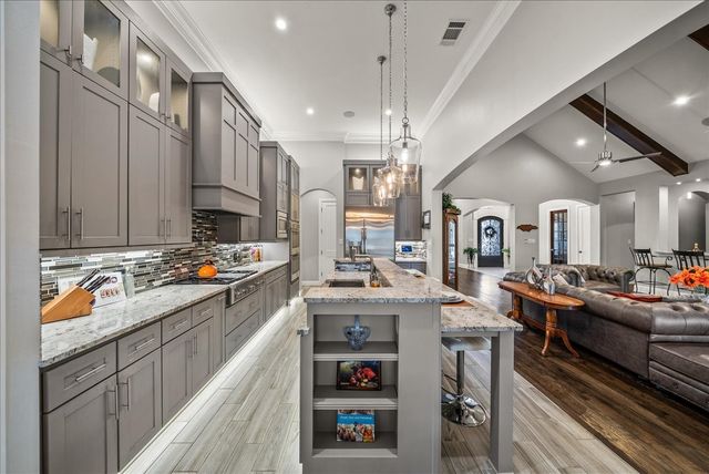 924 Joe Boy Court, Desoto, TX 75115