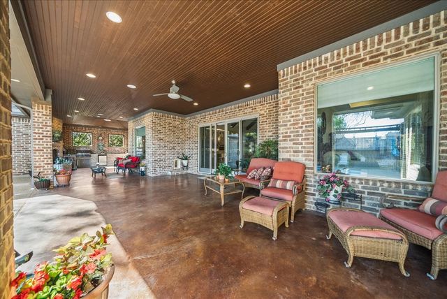 924 Joe Boy Court, Desoto, TX 75115