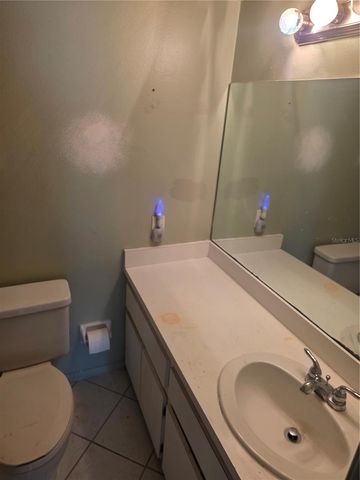 2220 BAHIA VISTA STREET G5, Sarasota, FL 34239