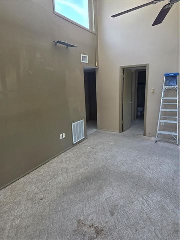 2220 BAHIA VISTA STREET G5, Sarasota, FL 34239