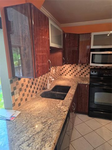 2220 BAHIA VISTA STREET G5, Sarasota, FL 34239