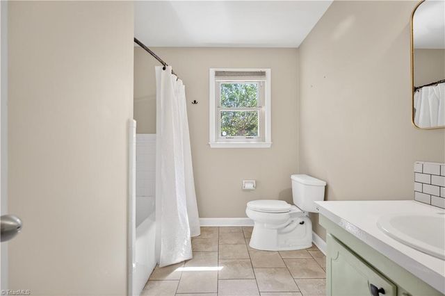 1407 Lambs Lane, Kernersville, NC 27284