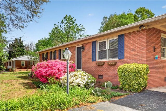 1407 Lambs Lane, Kernersville, NC 27284