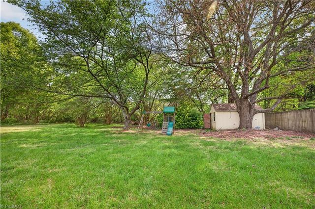1407 Lambs Lane, Kernersville, NC 27284