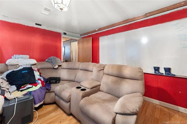 1558 W Pine Meadows Drive, Lake Charles, LA 70611