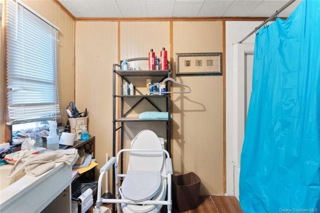 1558 W Pine Meadows Drive, Lake Charles, LA 70611