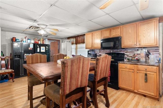 1558 W Pine Meadows Drive, Lake Charles, LA 70611