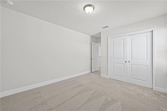252 Nesta Grove Drive, Locust Grove, GA 30248