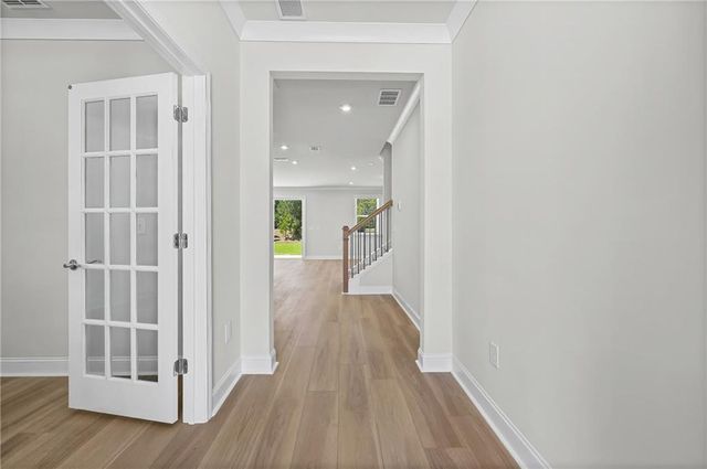 252 Nesta Grove Drive, Locust Grove, GA 30248