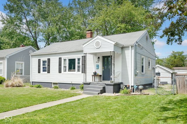 606 W 7th Street, Seymour, IN 47274
