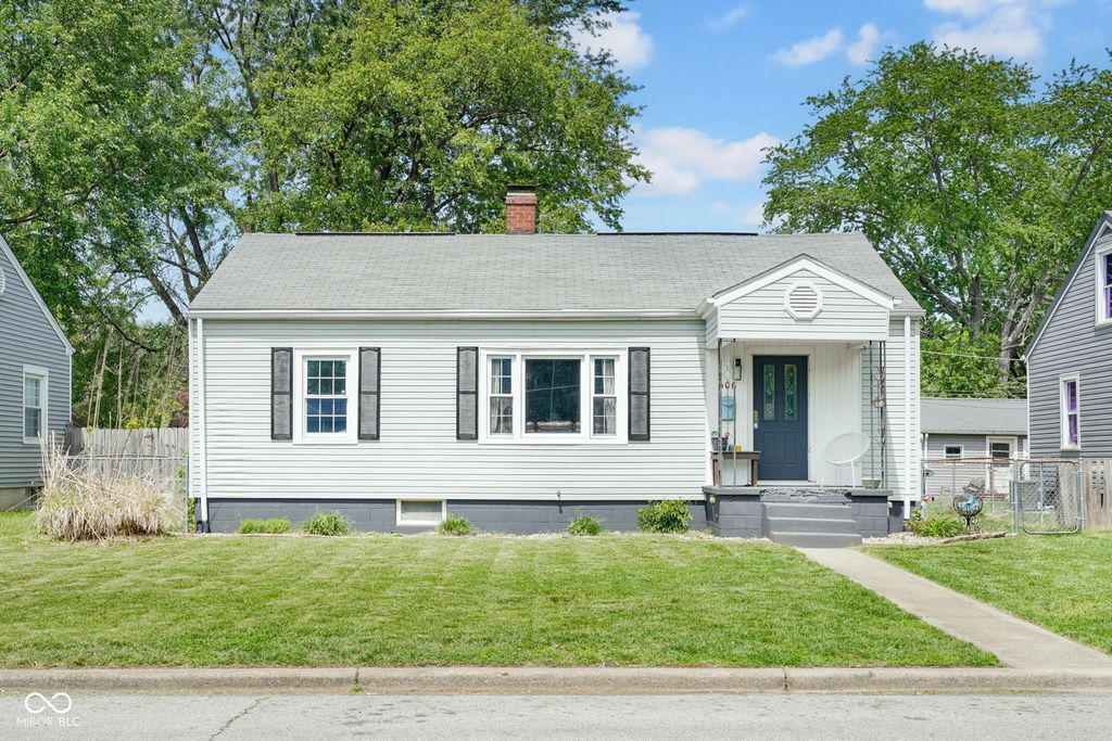606 W 7th Street, Seymour, IN 47274