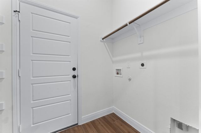 4507 Metropolitan Avenue, Dallas, TX 75210