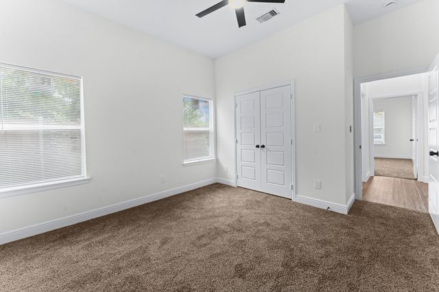 4507 Metropolitan Avenue, Dallas, TX 75210
