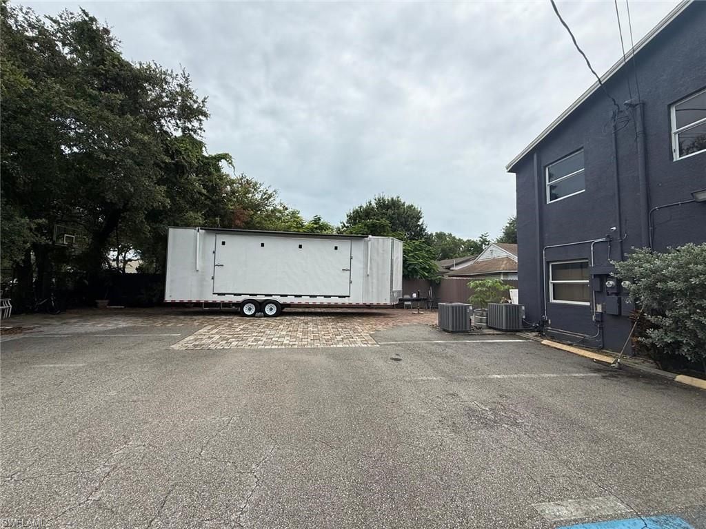 2251 Grand AVE, FORT MYERS, FL 33901 — photo 3