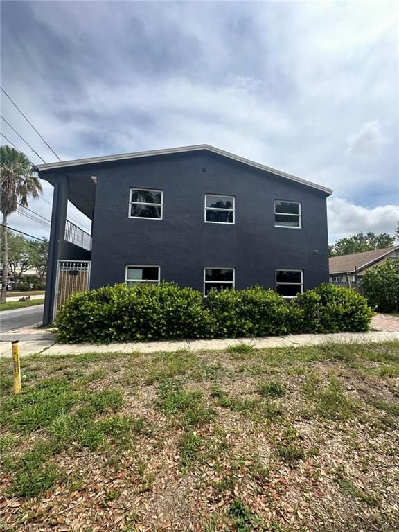 2251 Grand AVE, FORT MYERS, FL 33901 — photo 4