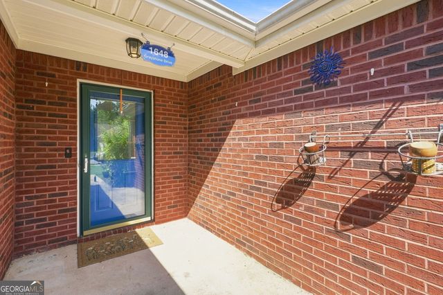 1648 Graystone Drive, Hampton, GA 30228
