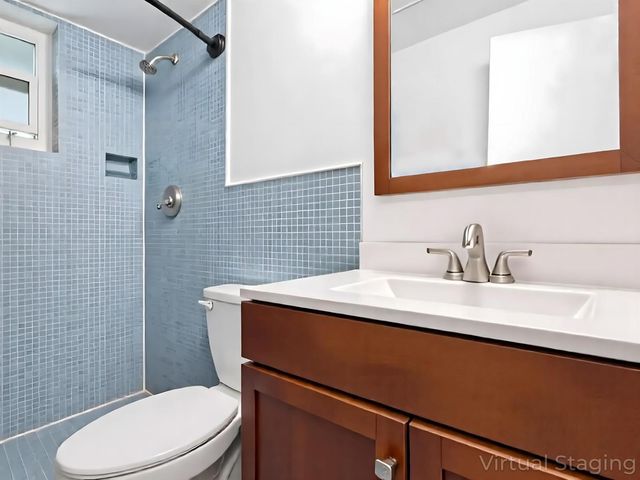 1680 NE 34th Lane, Oakland Park, FL 33334