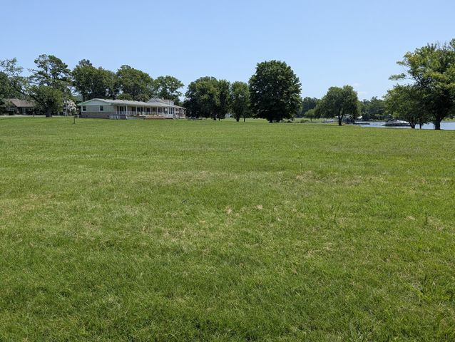 413 Private Dr, Hendersonville, TN 37075