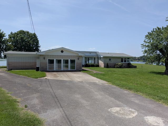 413 Private Dr, Hendersonville, TN 37075