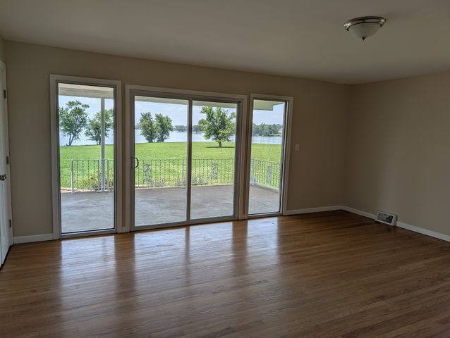 413 Private Dr, Hendersonville, TN 37075