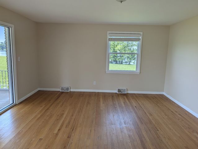 413 Private Dr, Hendersonville, TN 37075