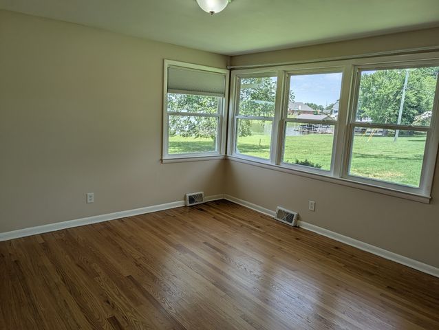 413 Private Dr, Hendersonville, TN 37075
