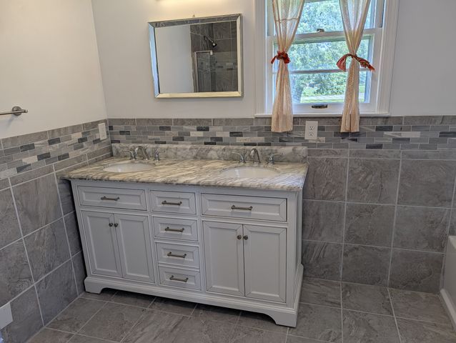 413 Private Dr, Hendersonville, TN 37075