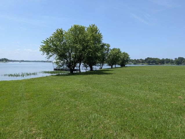 413 Private Dr, Hendersonville, TN 37075