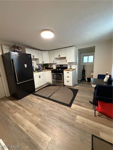 7118 Elton Avenue, Cleveland, OH 44102