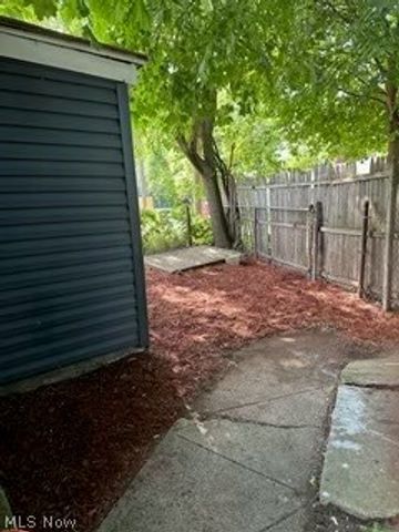 7118 Elton Avenue, Cleveland, OH 44102