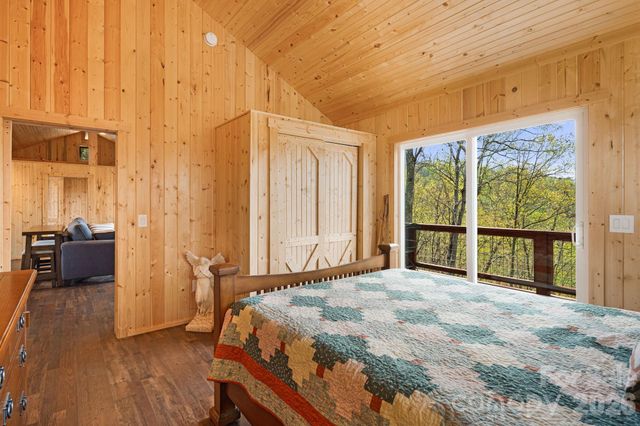 120 Wilderness Drive, Weaverville, NC 28787