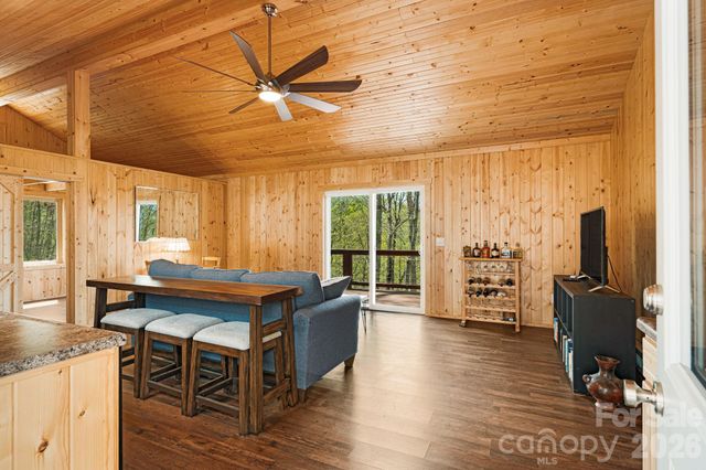 120 Wilderness Drive, Weaverville, NC 28787