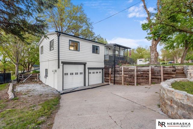 2414 Jefferson Road, Plattsmouth, NE 68048